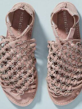 MUSSE & CLOUD Anthropologie Brainne Sandals Size 11 Taupe Suede Metal Rings